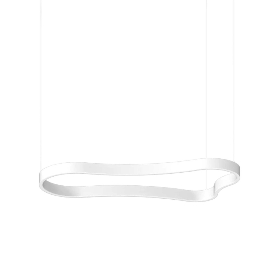 Lámpara de techo Waves Blanca de Ideal Lux en un salón moderno.
