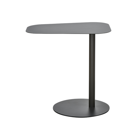 Detalle del diseño simple y elegante de la mesa auxiliar Lia